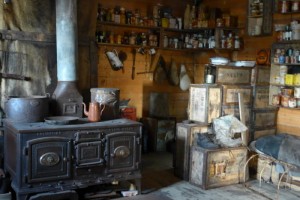 The stove in the centre of the hut creates a cozy feel