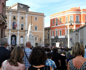 Corpus Domini procession on June 7, Oristano. Town Hall (L) & Hotel Regina D' Arborea (R)