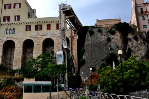 A free lift to the upper part of the historic town