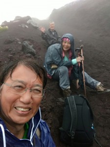 HM, Elaine & Kai on the way to 7th Station in the rain