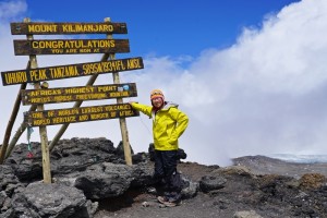 Standing at the Roof of Africa (5895m) at 11am on November 24, 2016