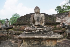 Sacred Quadrangle, Polonnaruwa