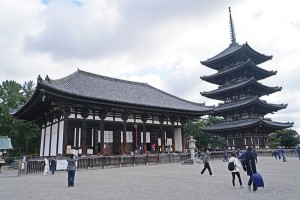 Kokfuku-ji with its five-story pagoda