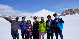 Bianba, SK, Winnie, Brenda, Sarah, Kai & Zangbo (L-R)